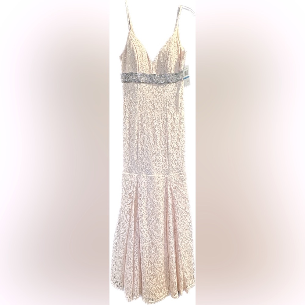 NWT Blush Prom Wedding Guest Formal Dress Juniors Size 9 Lace Rhinestone Mermaid